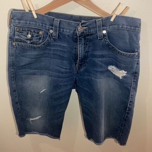 True Religion “Ricky” Jean Shorts EUC 36 inch waist